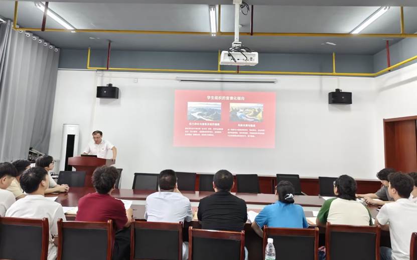 会议室里的人们 AI 生成的内容可能不正确。